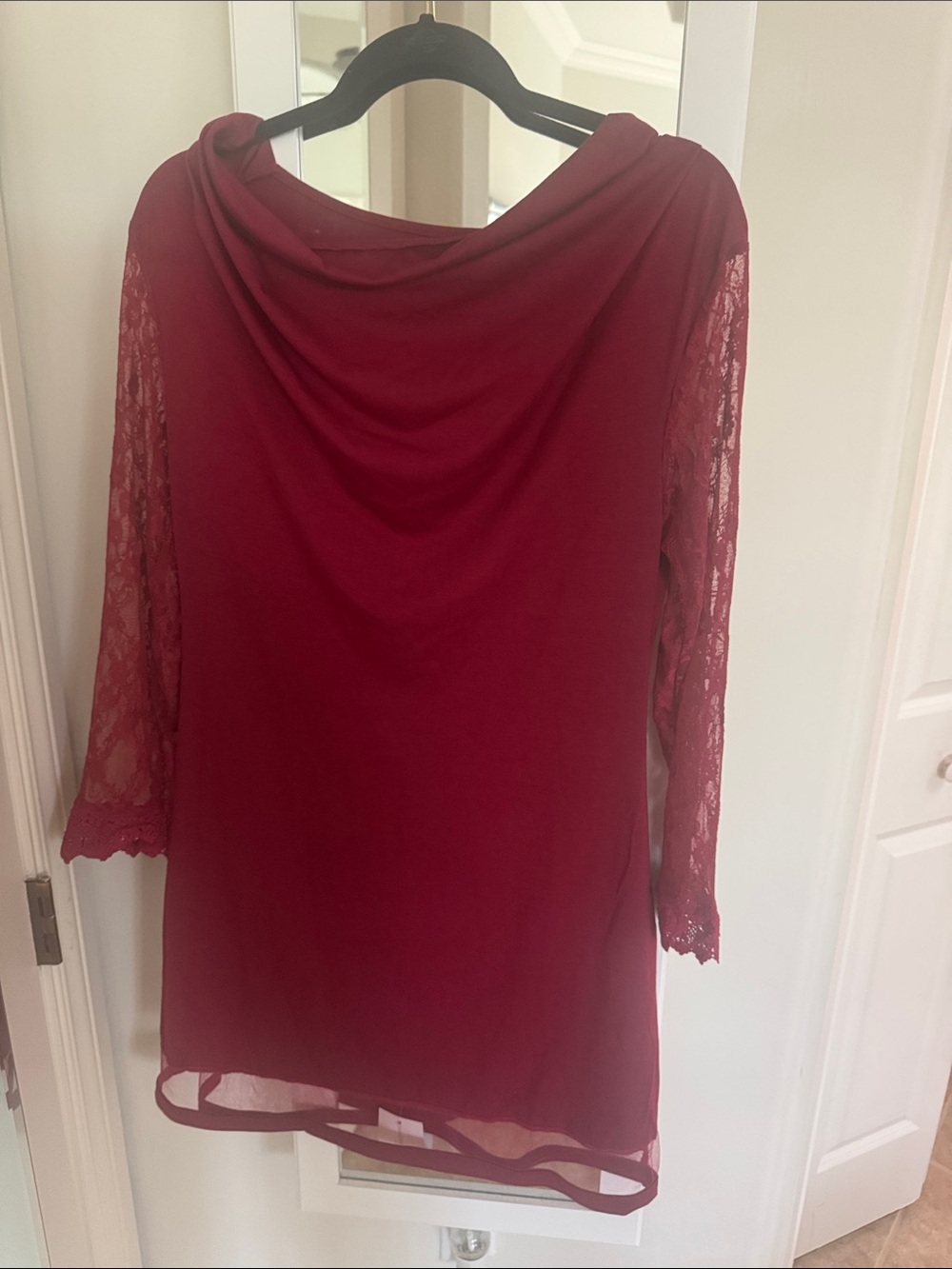 Drape Neck Lace-Sleeve Tunic in Burgundy